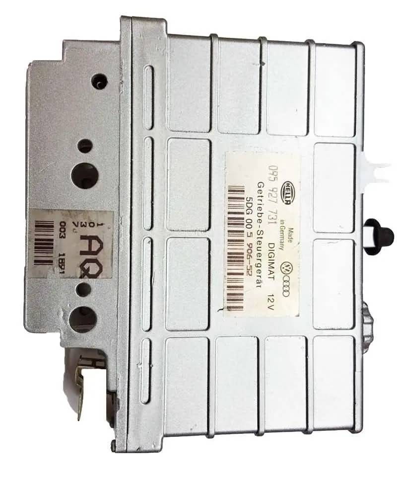 1990-1993 VW Passat 2.0L Transmission Controller TCM / TCU