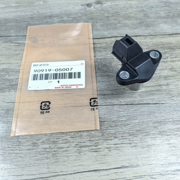 OEM Camshaft Position Sensor For 1998-2006 Toyota Lexus and Pontiac 90919-05007