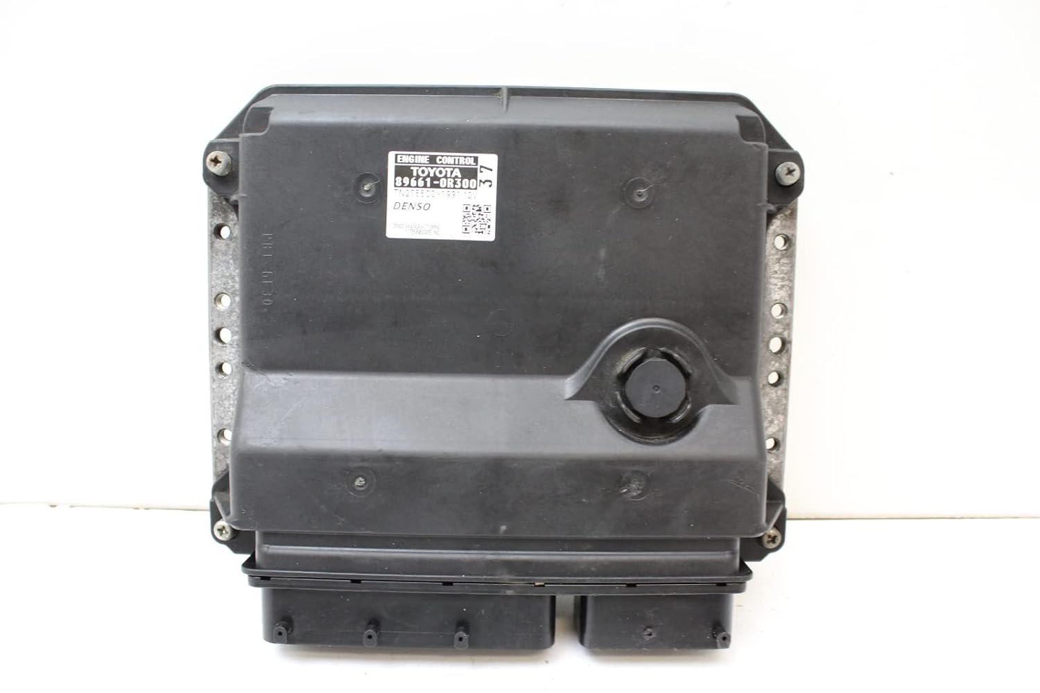 ECM Engine Computer 89661-0R300 for 2012 Toyota Rav4 (2.4L)